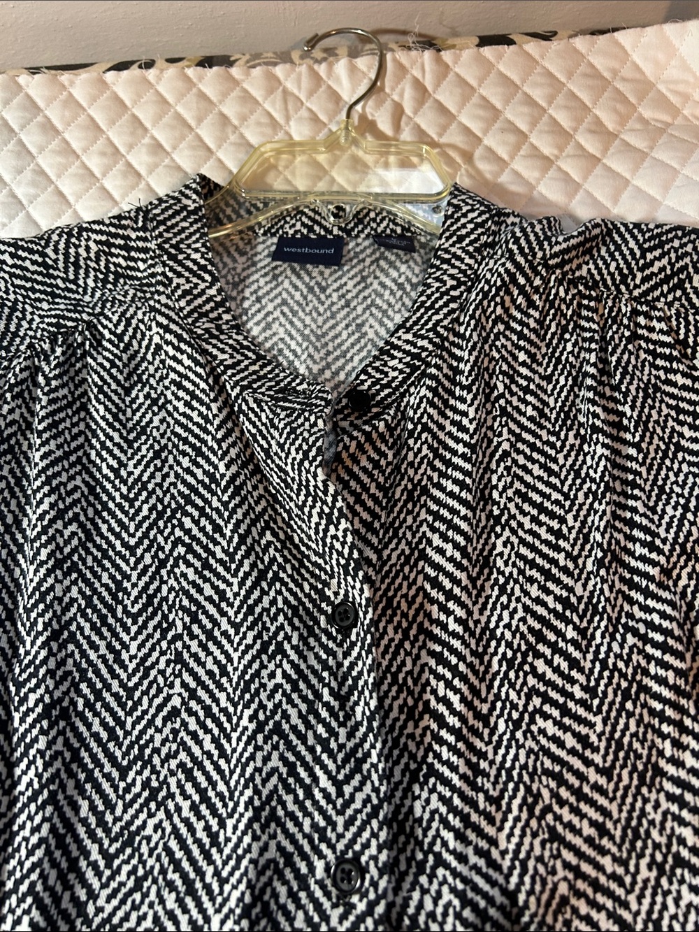 Worthington Black & White Herringbone Button-Front Top
